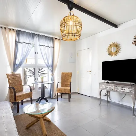Exclusive With Pool Villa Arona (Tenerife)